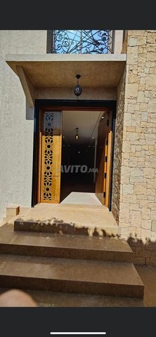 Villas et Riads à Agadir – Location quotidienne : 4 chambres, 300 m², 15 000 DH.